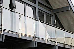 Read more about the article PVC Firması Seçimi Yaparken Dikkat Edilmesi Gerekenler