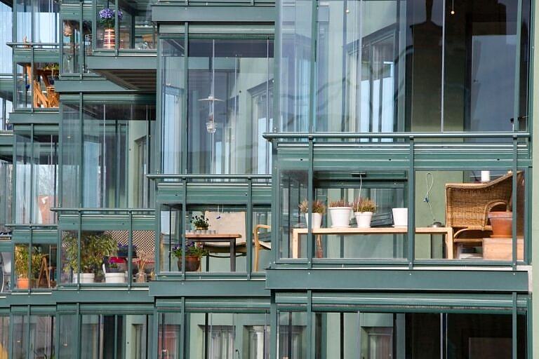 Read more about the article Isıcamlı Cam Balkon Nedir?